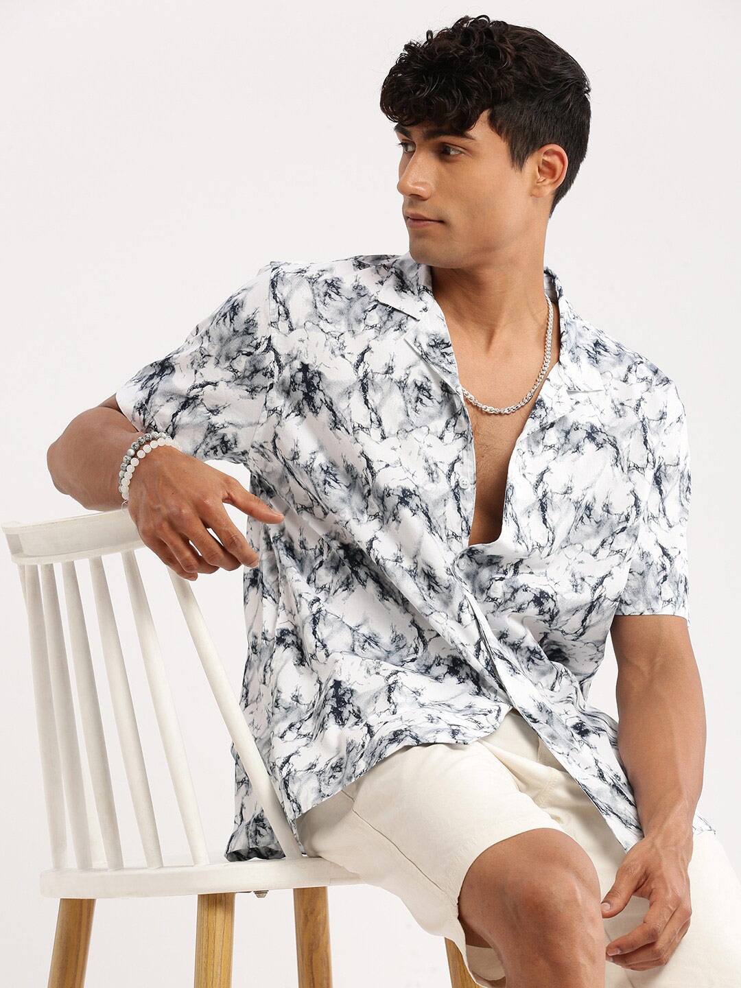 

SHOWOFF Printed Premium Cotton Casual Shirt, White