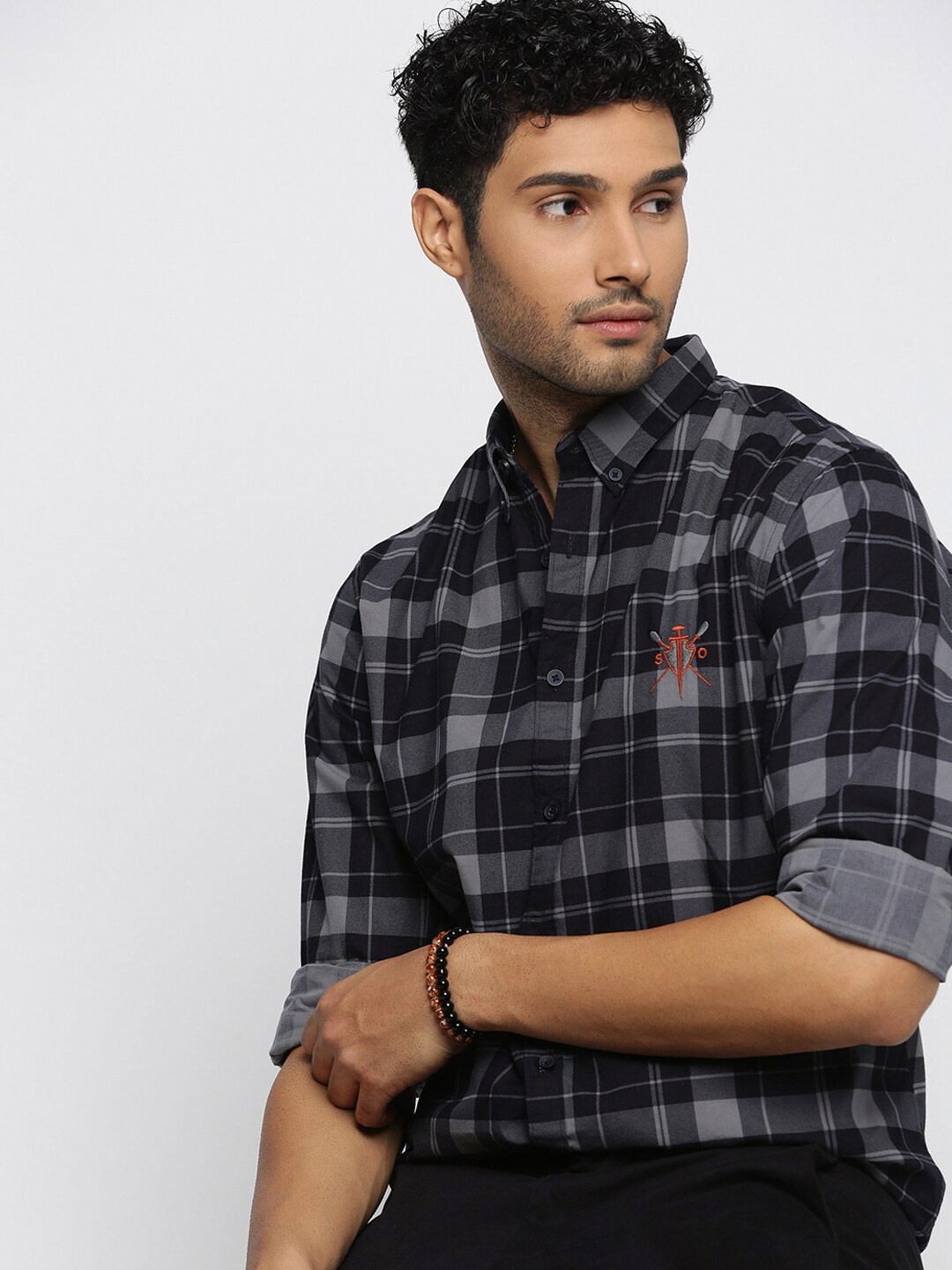 

SHOWOFF Standard Tartan Checked Slim Fit Cotton Shirt, Black