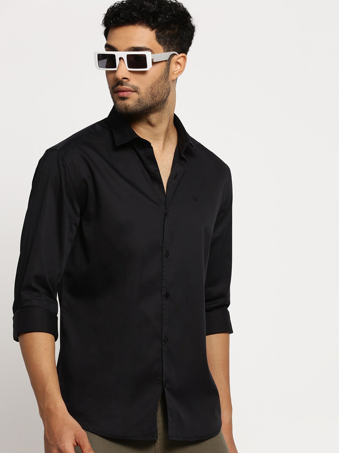 

SHOWOFF Premium Slim Fit Cotton Casual Shirt, Black