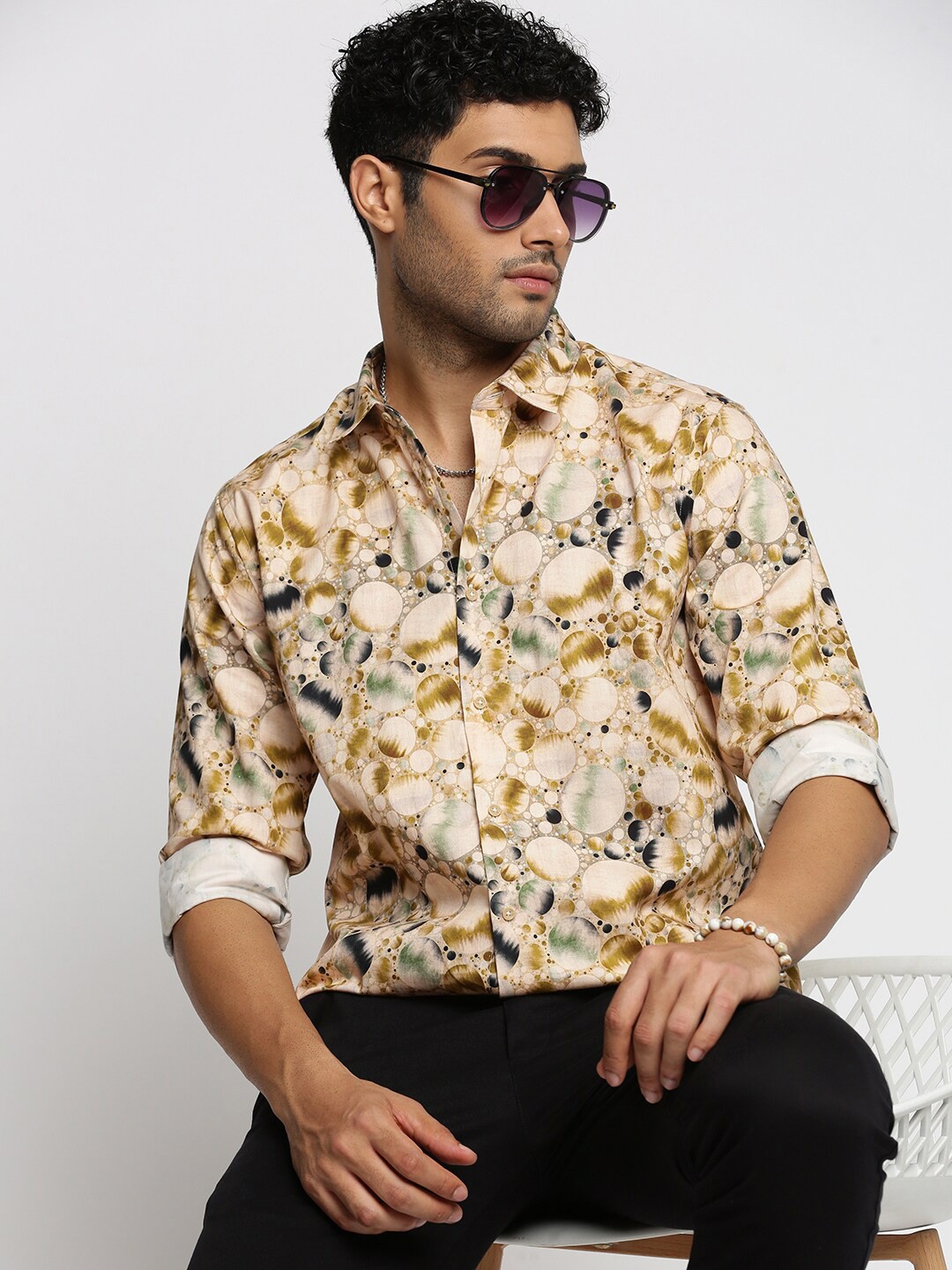

SHOWOFF Smart Slim Fit Printed Cotton Casual Shirt, Cream