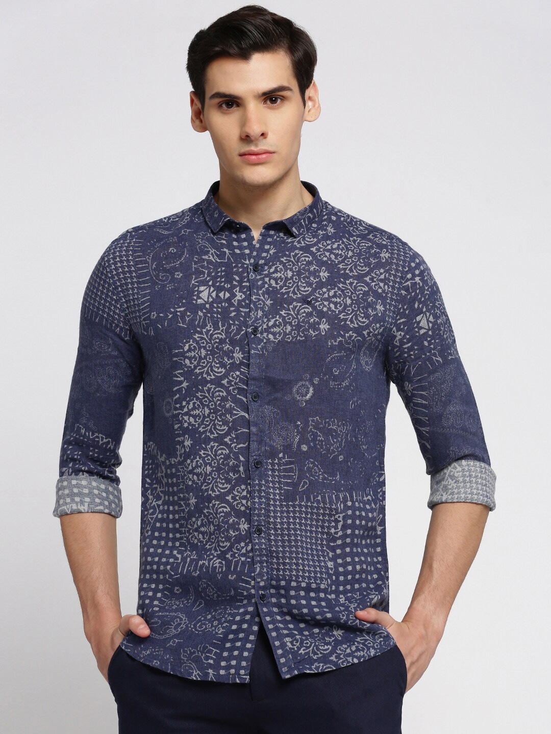 

SHOWOFF Standard Slim Fit Ethnic Motifs Printed Cotton Casual Shirt, Blue