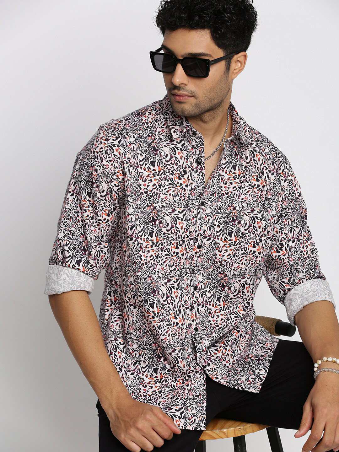 

SHOWOFF Smart Slim Fit Abstract Printed Twill Cotton Casual Shirt, Black
