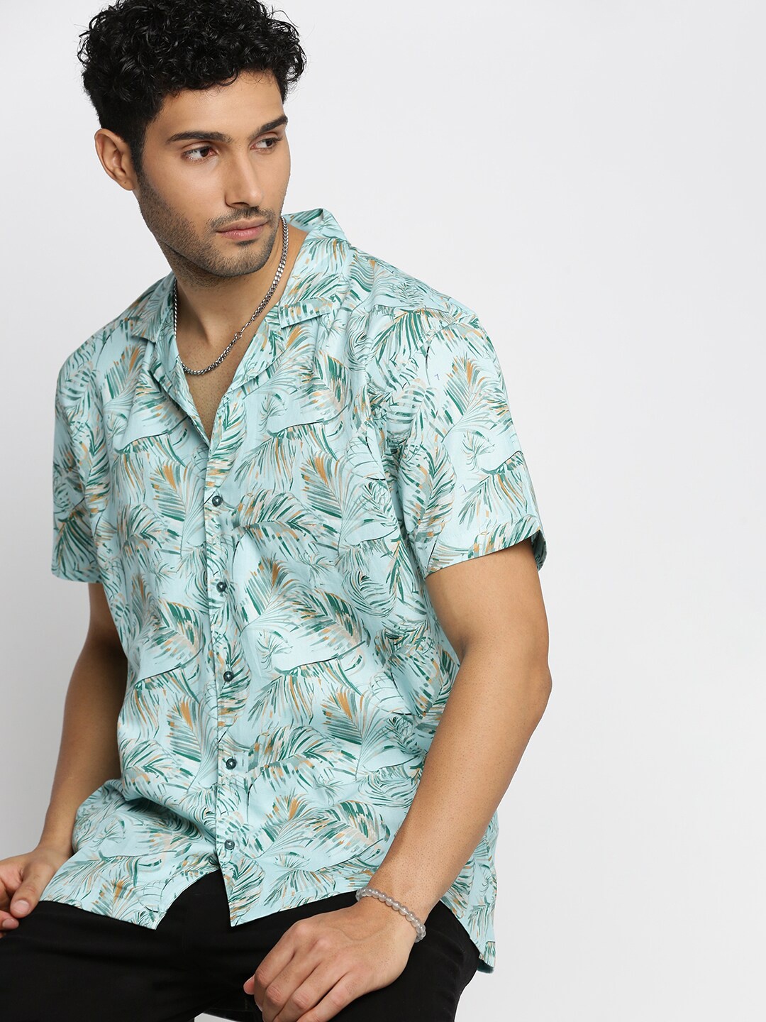 

SHOWOFF Premium Tropical Printed Cuban Collar Cotton Casual Shirt, Sea green