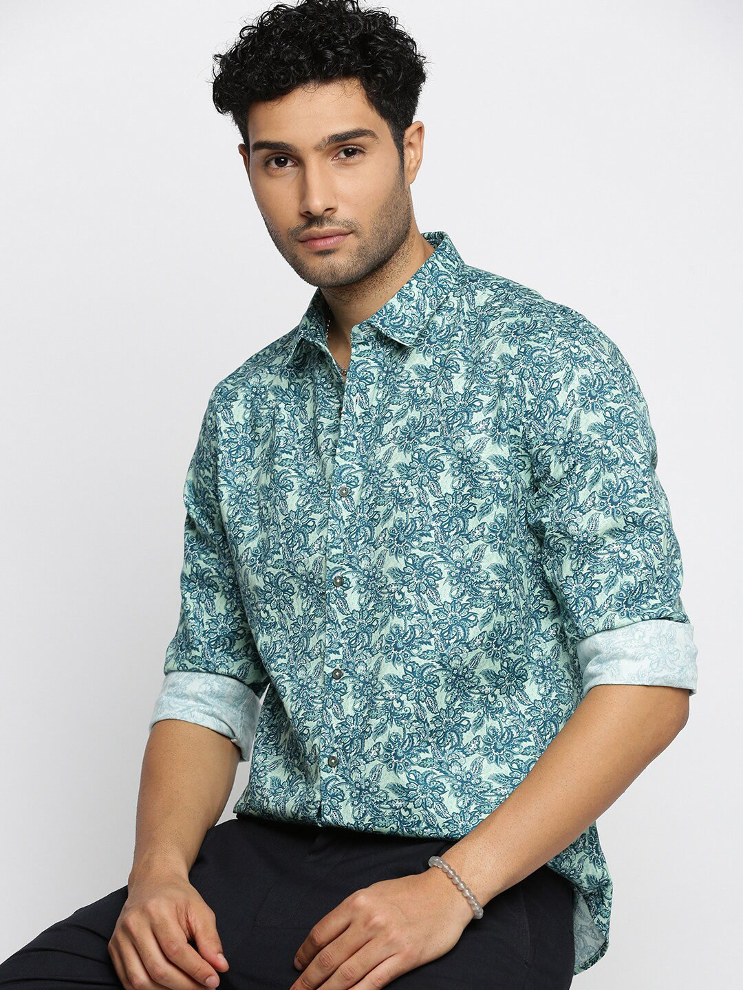

SHOWOFF Smart Slim Fit Floral Printed Twill Cotton Casual Shirt, Sea green