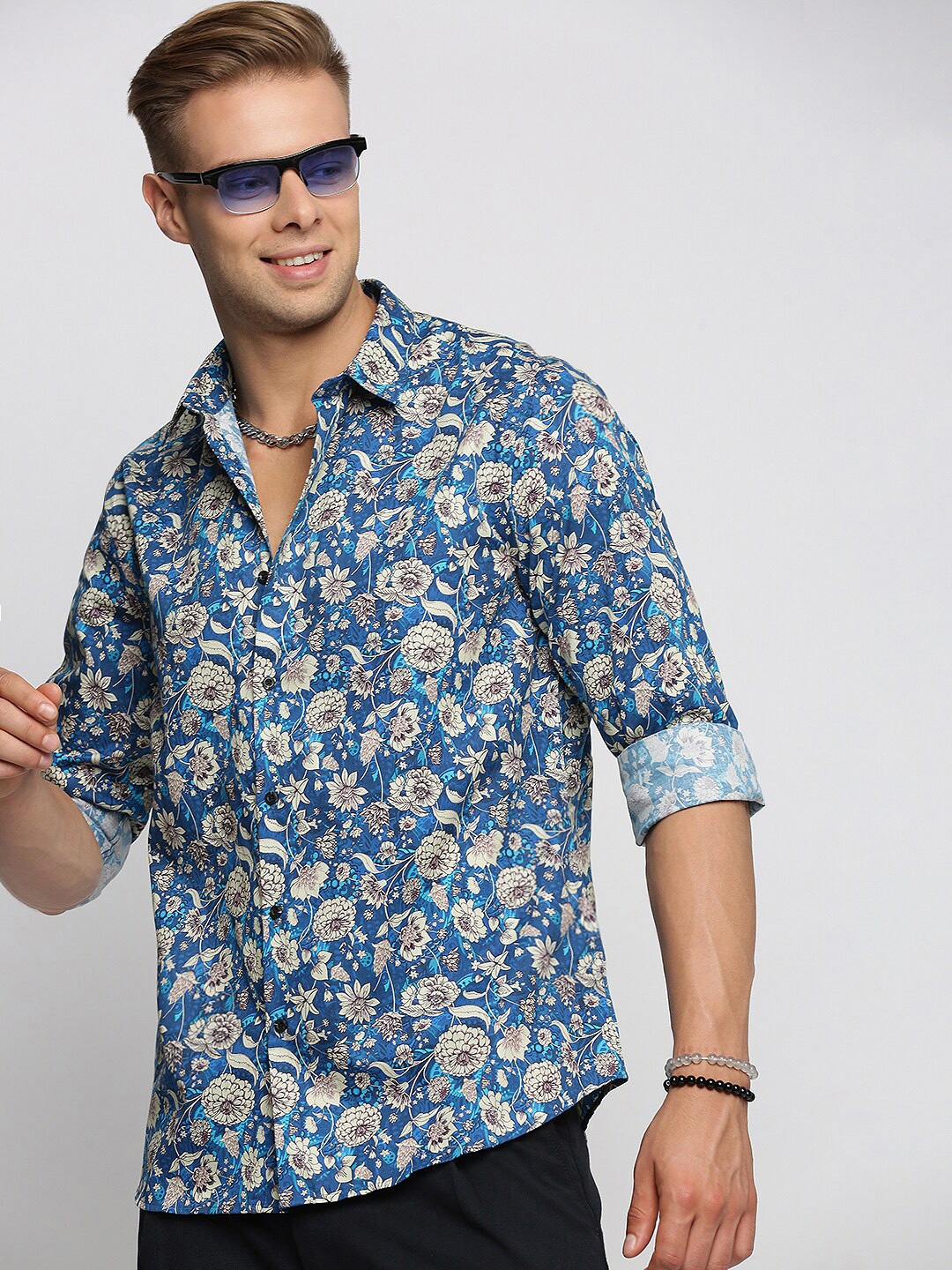 

SHOWOFF Smart Slim Fit Floral Printed Twill Spread Collar Cotton Casual Shirt, Blue