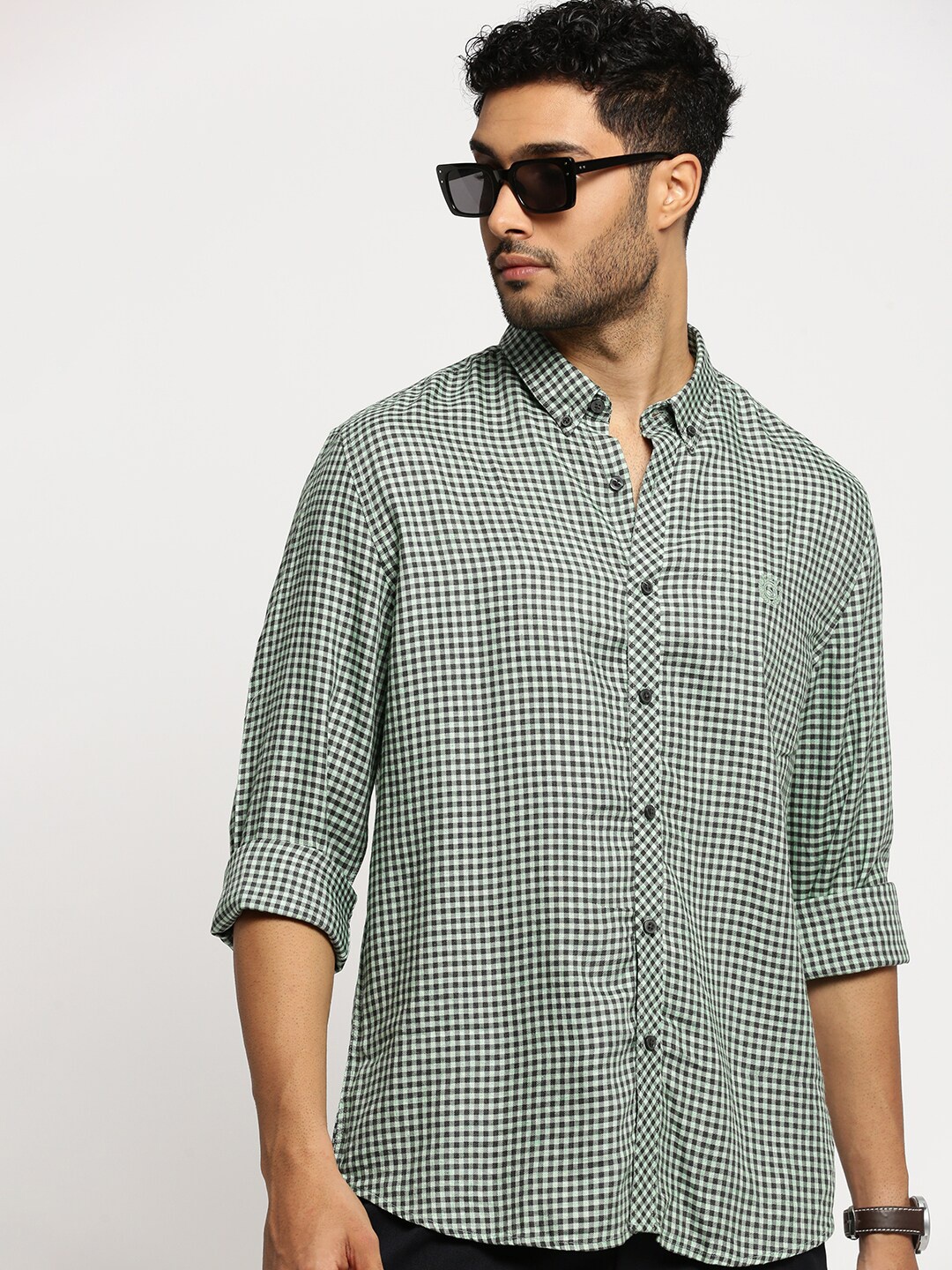 

SHOWOFF Checked Standard Slim Fit Cotton Casual Shirt, Green