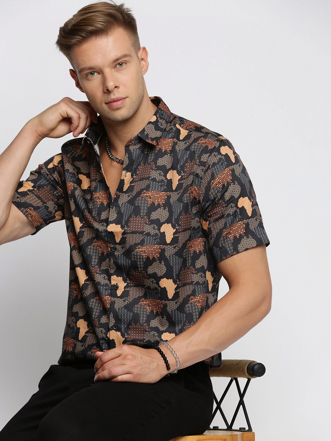

SHOWOFF Smart Slim Fit Abstract Printed Cotton Casual Shirt, Black