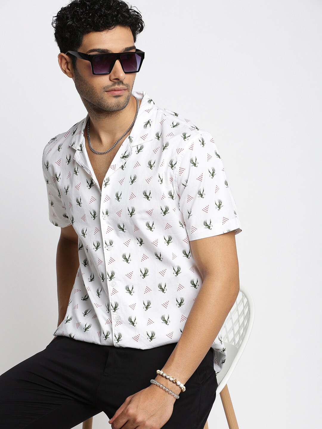 

SHOWOFF Men White Premium Opaque Printed Casual Shirt
