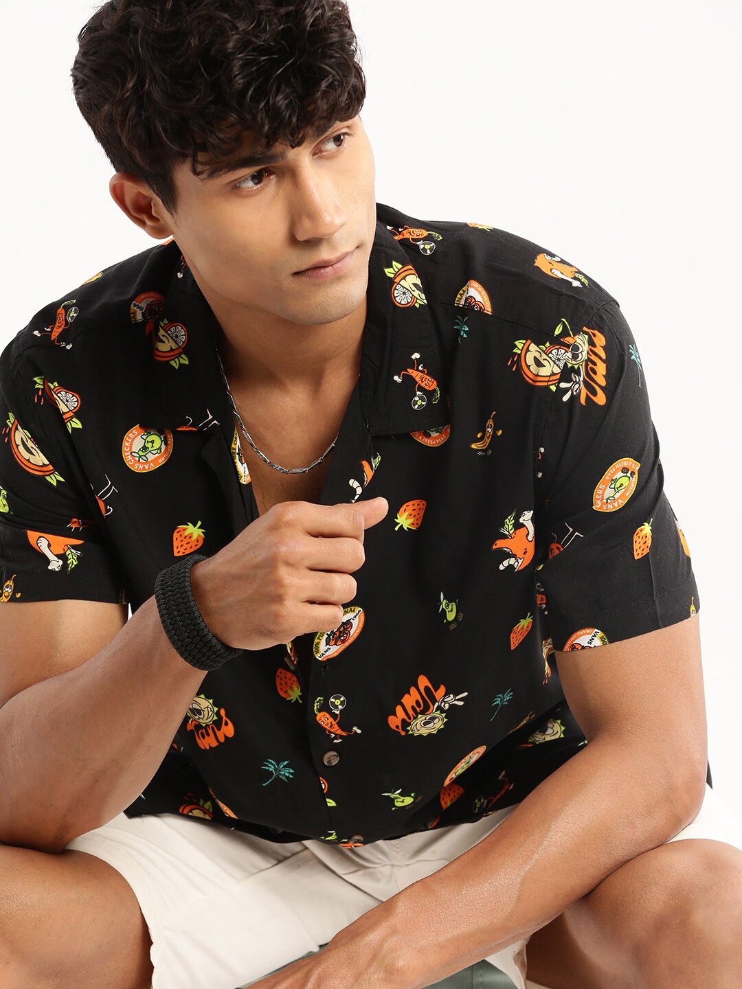 

SHOWOFF Premium Conversational Printed Cotton Casual Shirt, Black