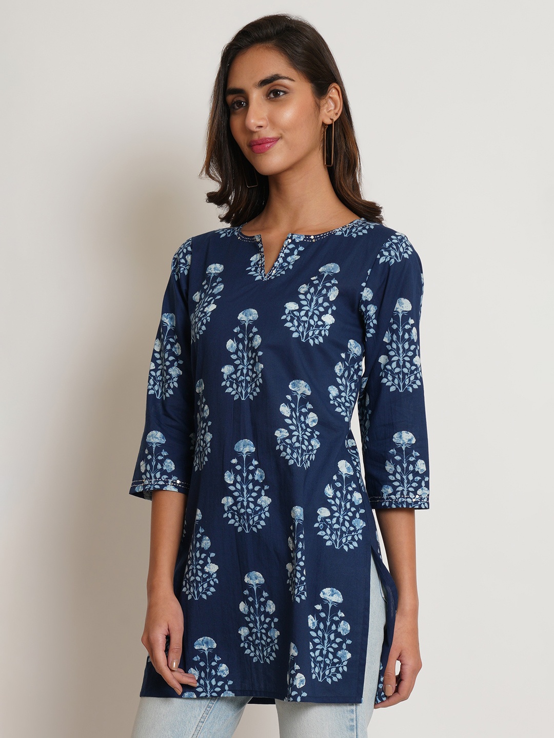 

COTLAND FASHION Floral Printed Notched Neck Sequined Pure Cotton Kurti, Blue