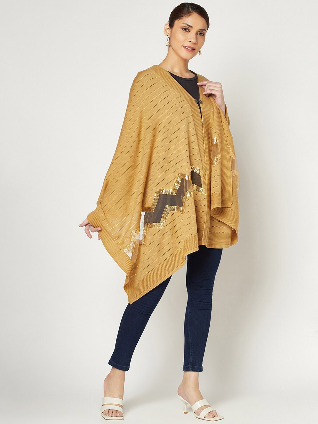 

Knitstudio Self-Design Sequinned Acrylic Shawl, Beige