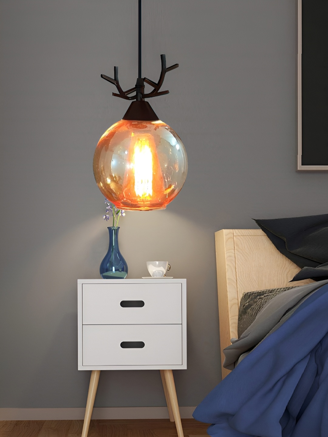 

Lyse Decor Gold-Toned Ceiling Lamp