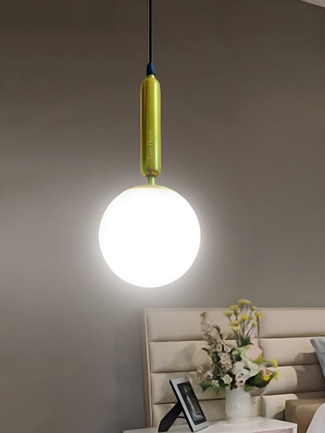 

Lyse Decor Gold-Toned & White Spherical Pendant Ceiling Lamp