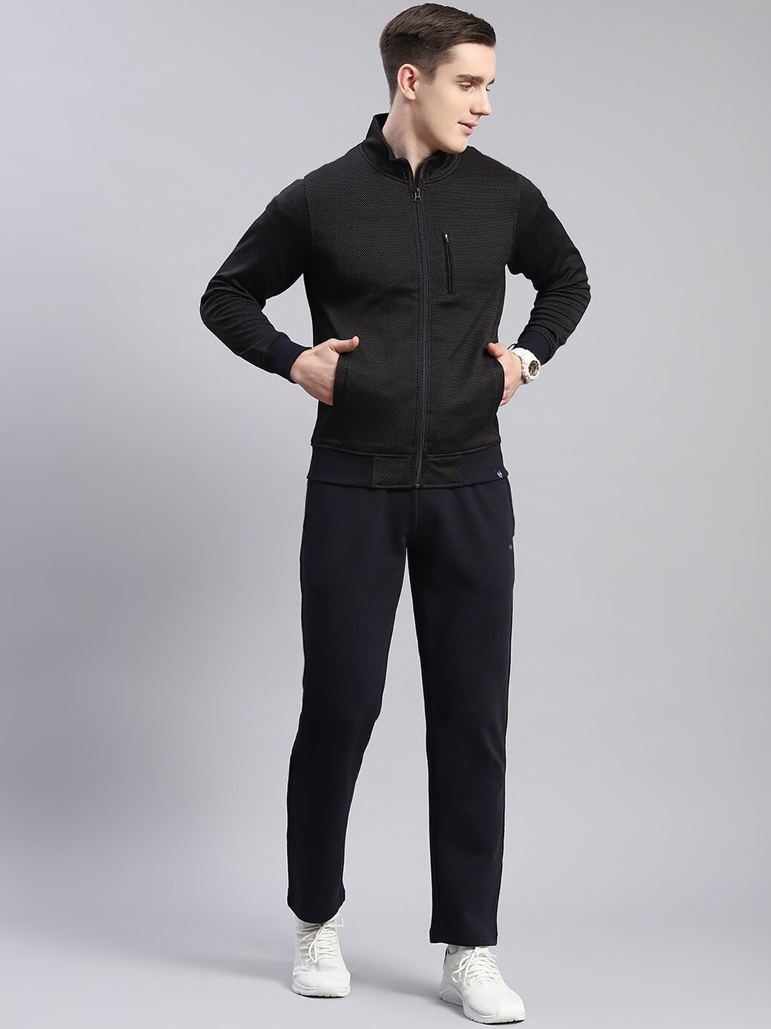 

Monte Carlo Mock Collar Mid-Rise Tracksuit, Navy blue