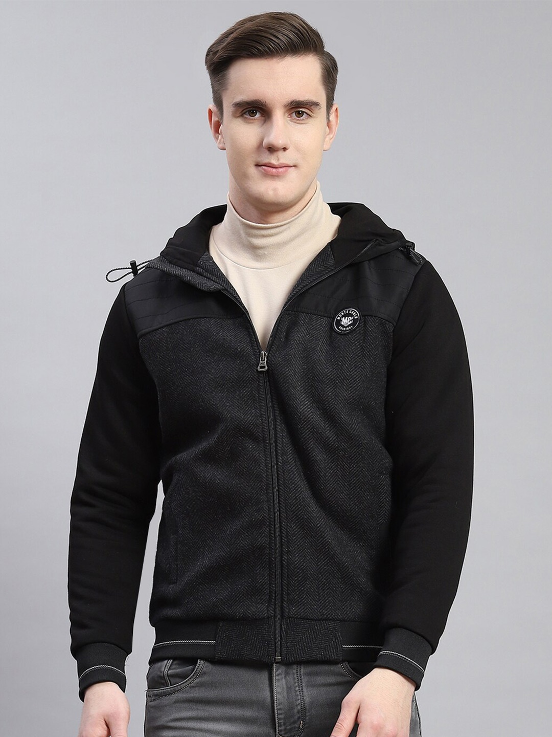 

Monte Carlo Chevron Self Design Hooded Long Sleeves Sweatshirt, Black