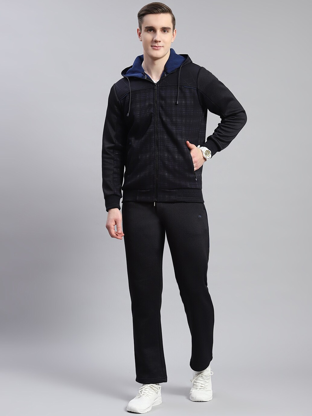 

Monte Carlo Checked Hooded Mid-Rise Tracksuit, Navy blue