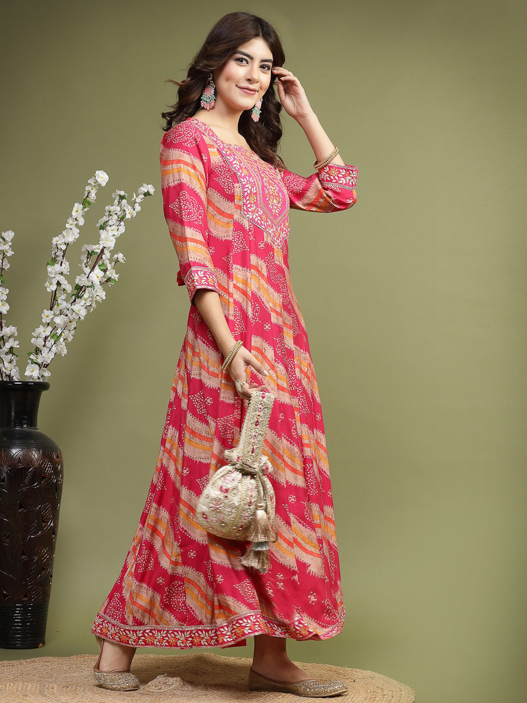 

Sangria Ethnic Motifs Printed Sequined Fit & Flare Ethnic Dress, Pink