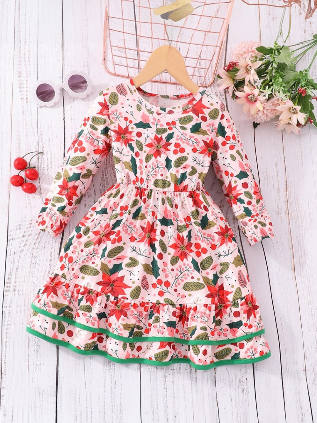 

StyleCast Girls Red & White Floral Printed Gathered Fit & Flare Dress