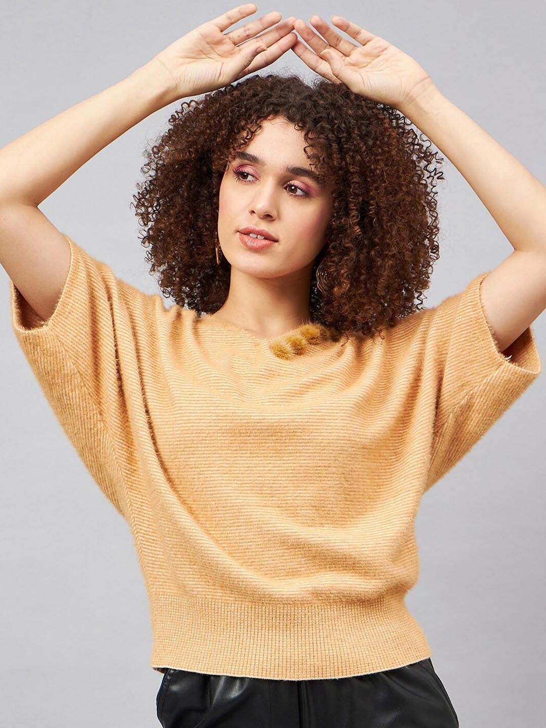 

Chemistry V-Neck Extended Sleeves Top, Mustard