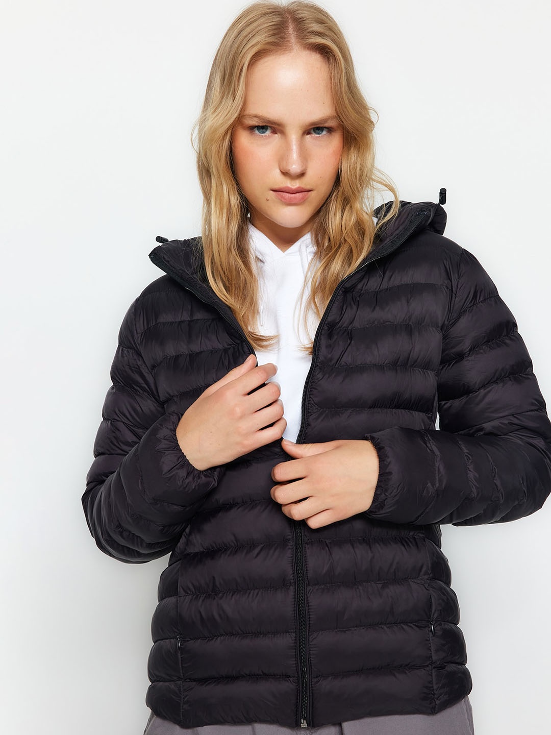 

Trendyol Hooded Puffer Jacket, Black
