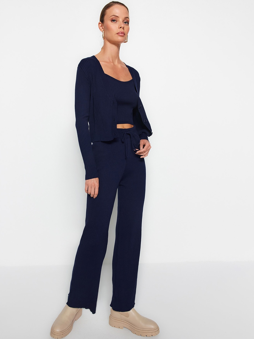 

Trendyol Ribbed Shoulder Straps Top with Trousers & Jacket, Navy blue