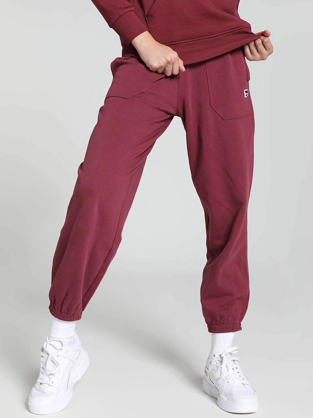 

Puma Women DOWNTOWN Joggers, Maroon