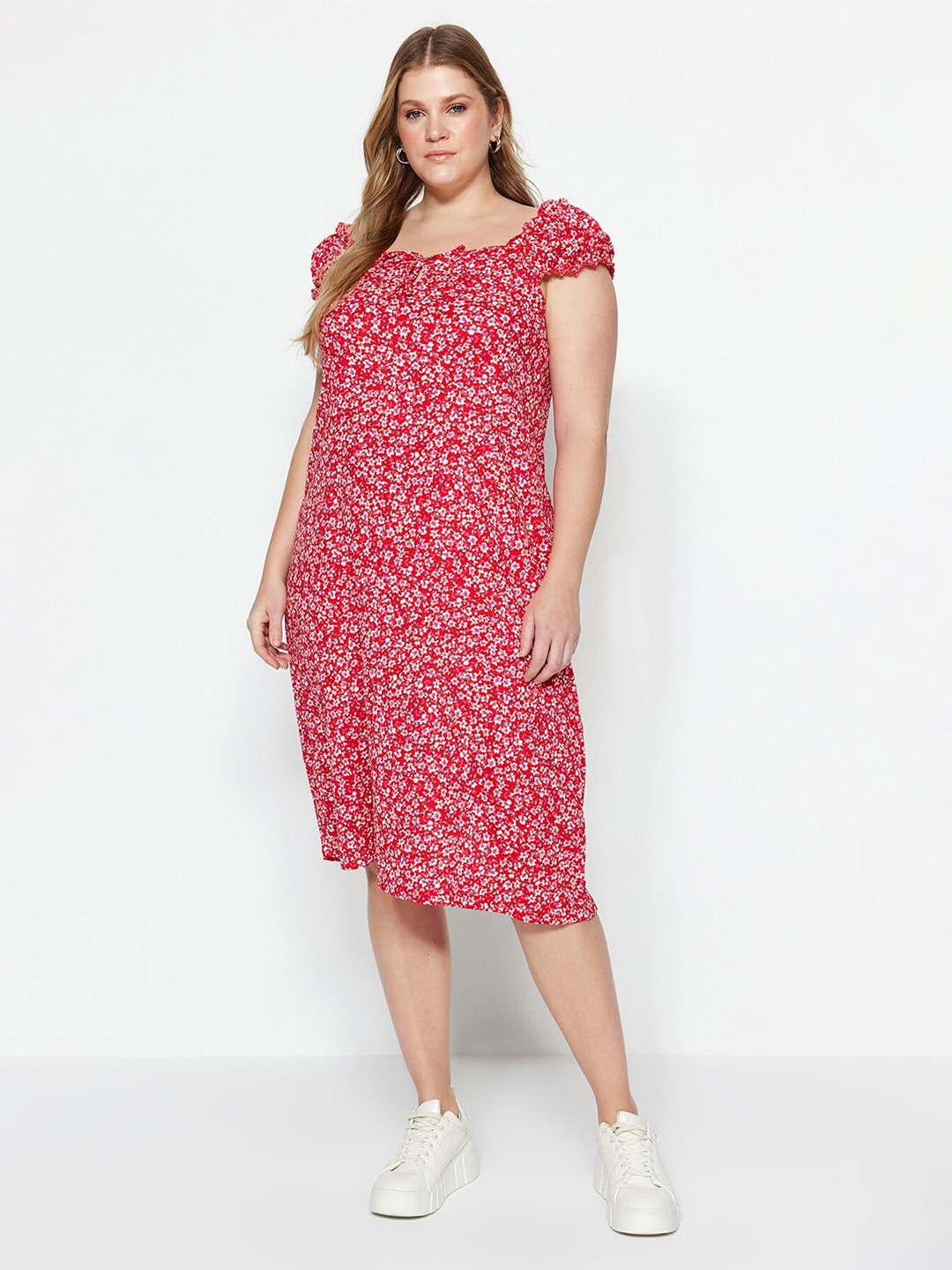 

Trendyol Floral Printed Cap Sleeves A-Line Dress, Red