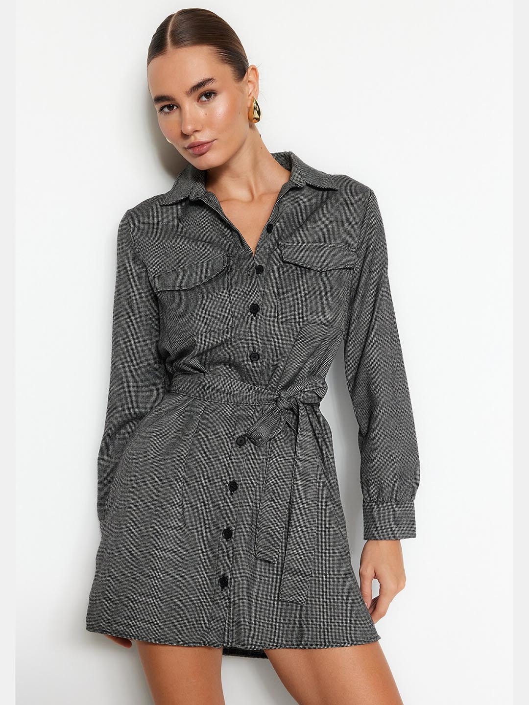 

Trendyol Checked Shirt Collar Cuffed Sleeves Shirt Mini Dress, Black