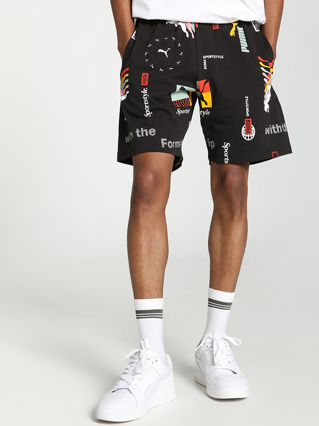 

Puma CLASSICS BRAND LOVE Mens Mid-Rise Graphic Printed Cotton Sports Shorts, Black