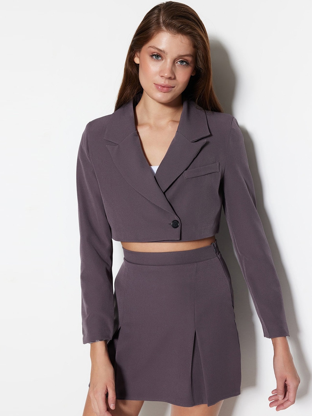 

Trendyol Notched Lapel Long Sleeves Cropped Tailored Jacket, Purple