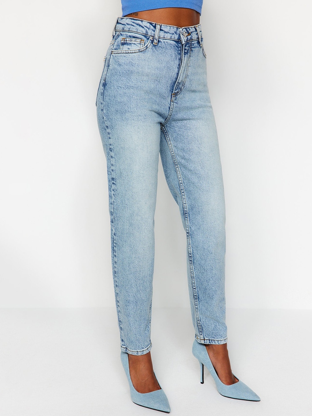 

Trendyol Women Mid-Rise Clean Look Heavy Fade Stretchable Jeans, Blue