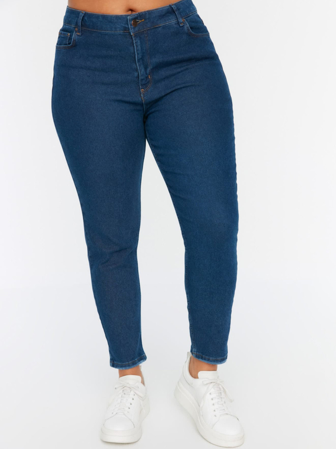 

Trendyol Women Mid-Rise Regular Fit Stretchable Jeans, Blue