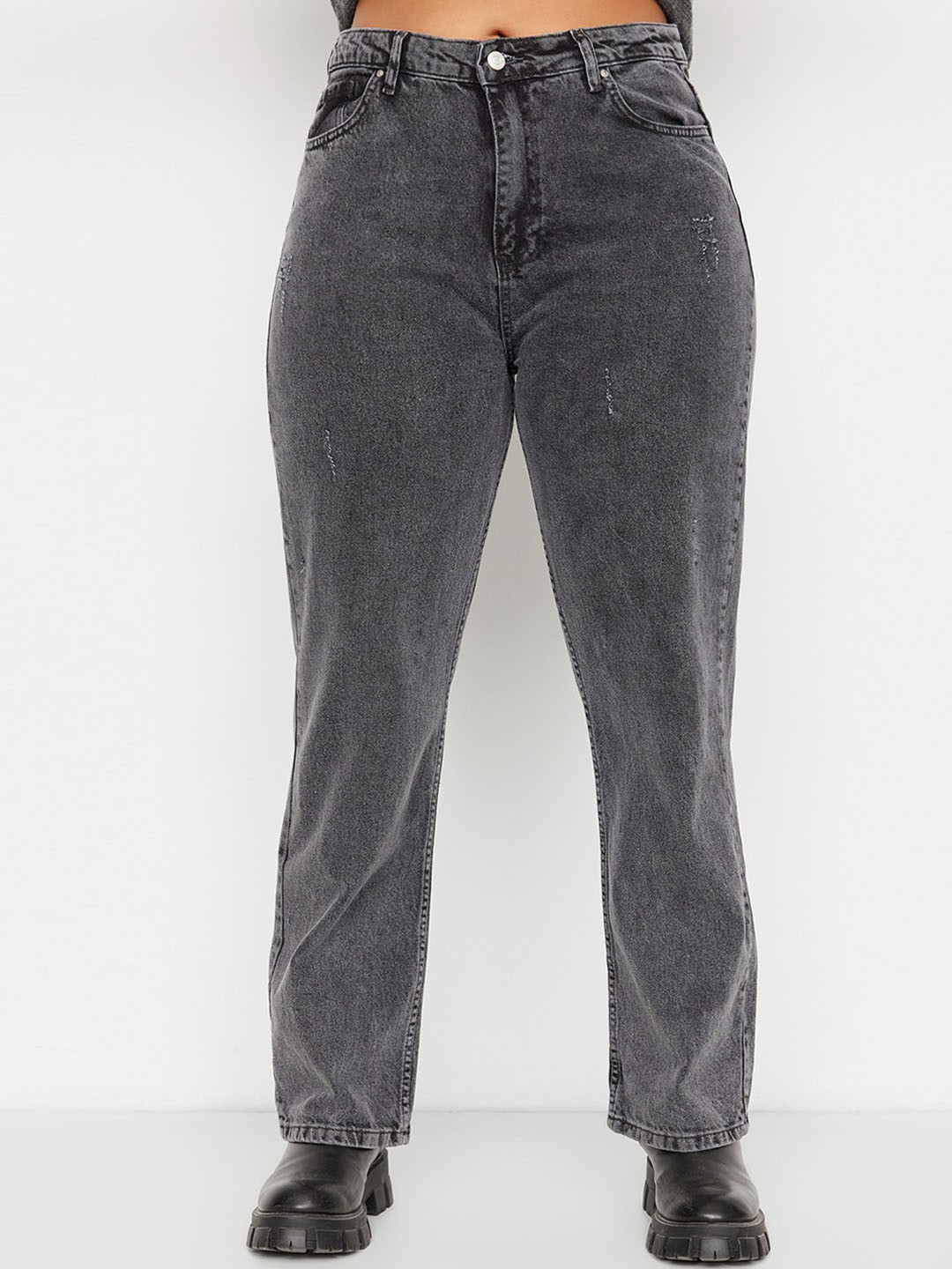 

Trendyol Women Regular Fit Mid Rise Clean Look Pure Cotton Jeans, Grey