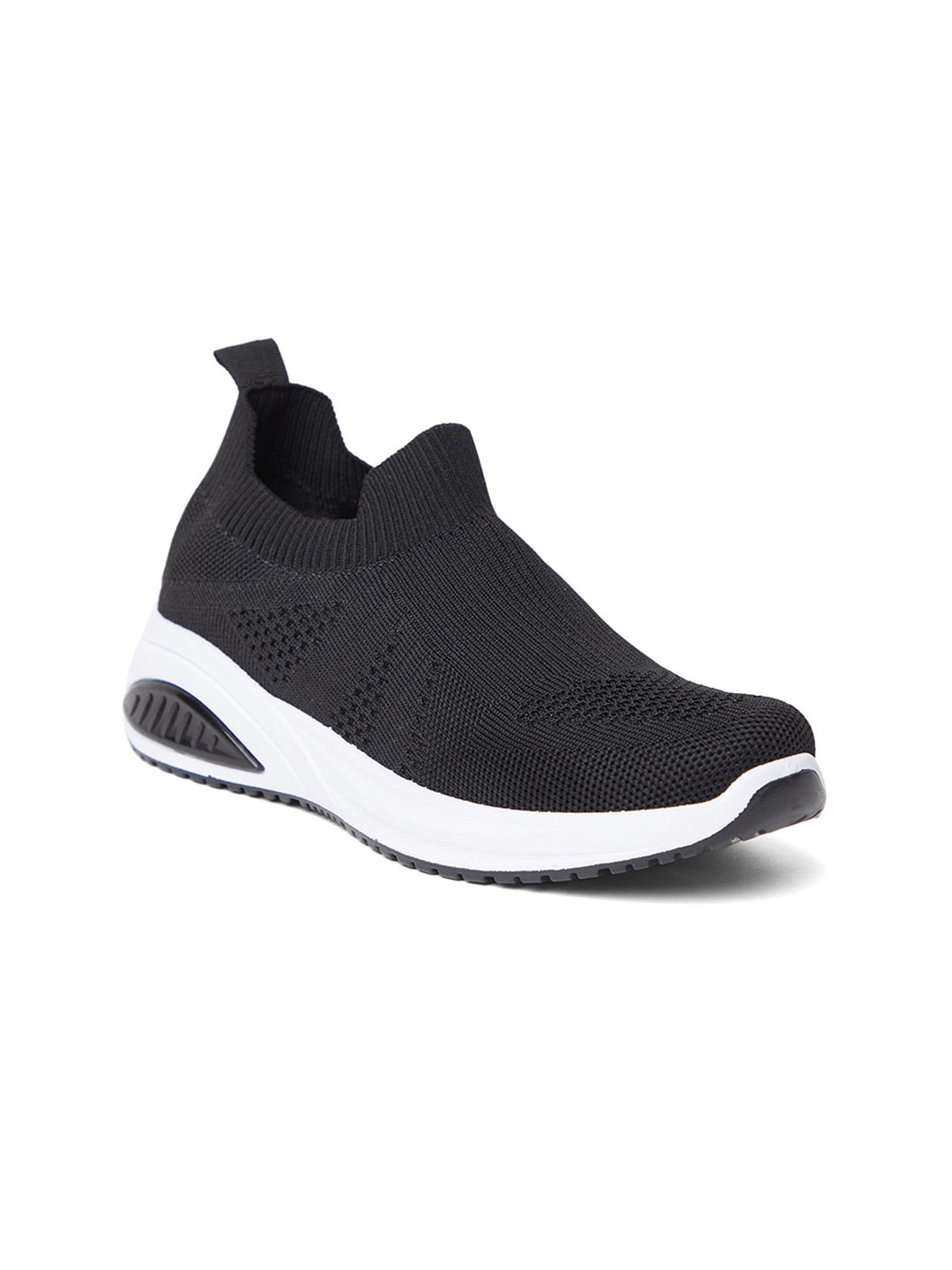 

The Roadster Lifestyle Co. Women Black Textured Mesh Lightweight Slip-On Sneakers