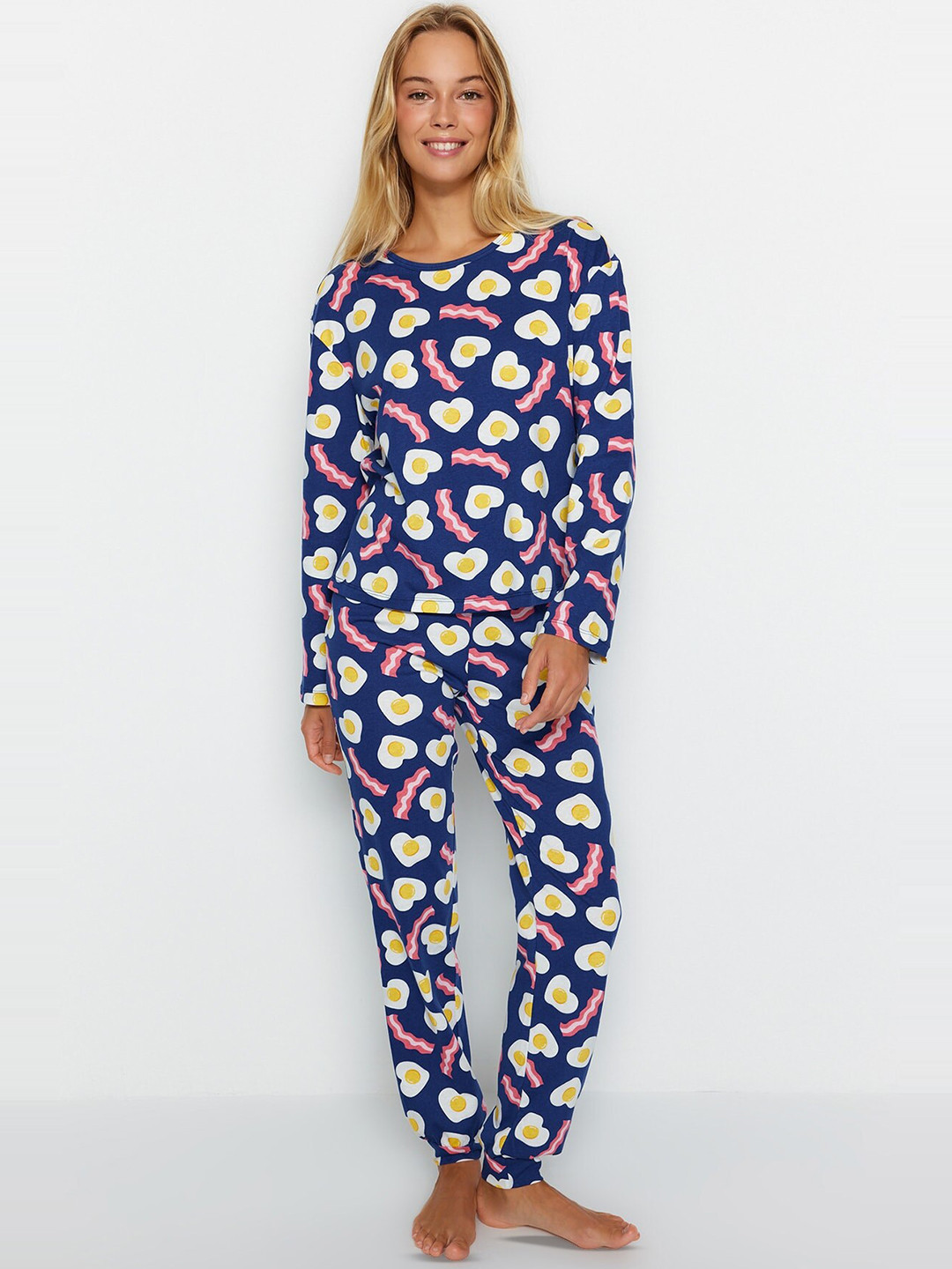 

Trendyol Conversational Printed Pure Cotton Night suit, Navy blue