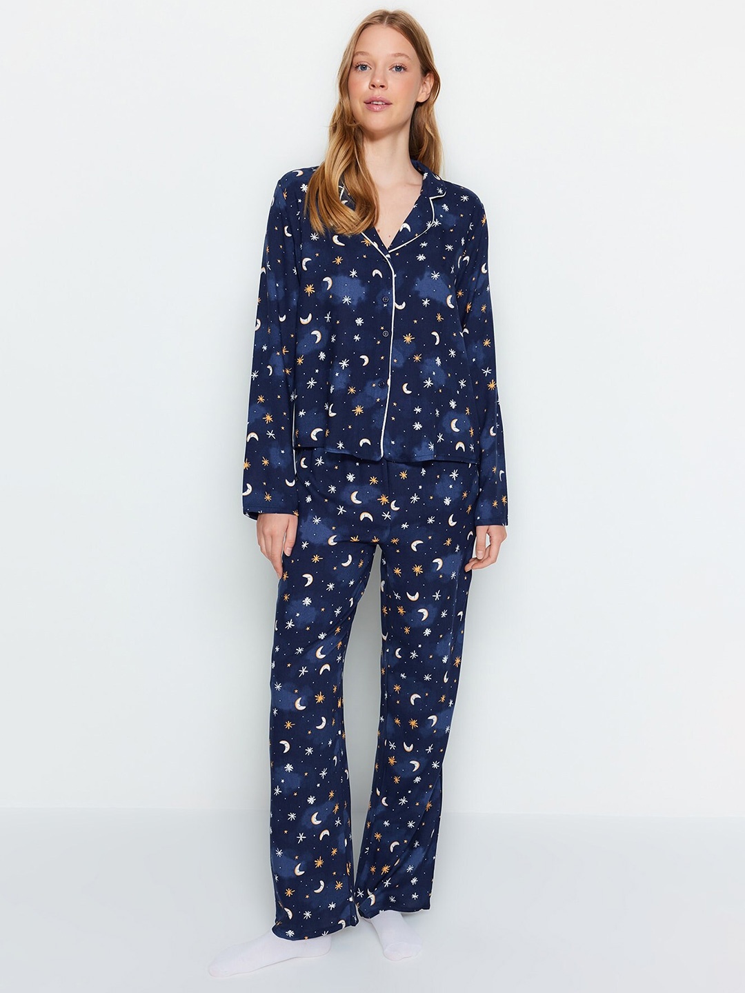 

Trendyol Conversational Printed Night suit, Navy blue