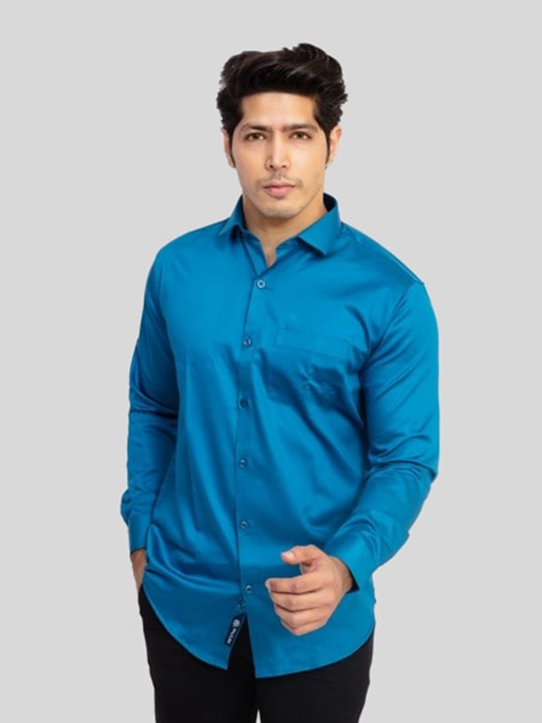 

INDIAN THREADS Slim Fit Long Sleeves Cotton Casual Shirt, Blue