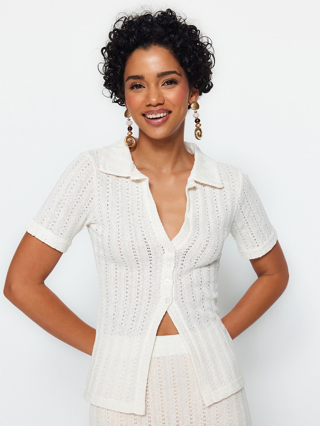 

Trendyol Striped Spread Collar Short Sleeves Knitted Casual Shirt, White