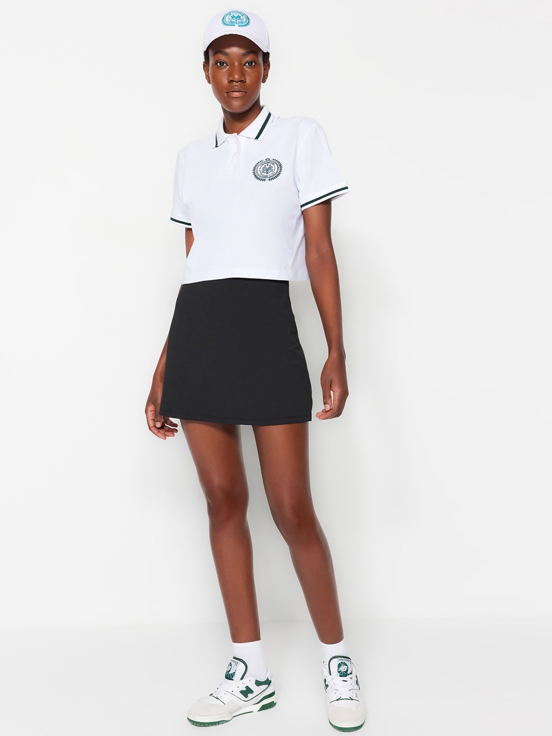 

Trendyol Women Shorts, Na