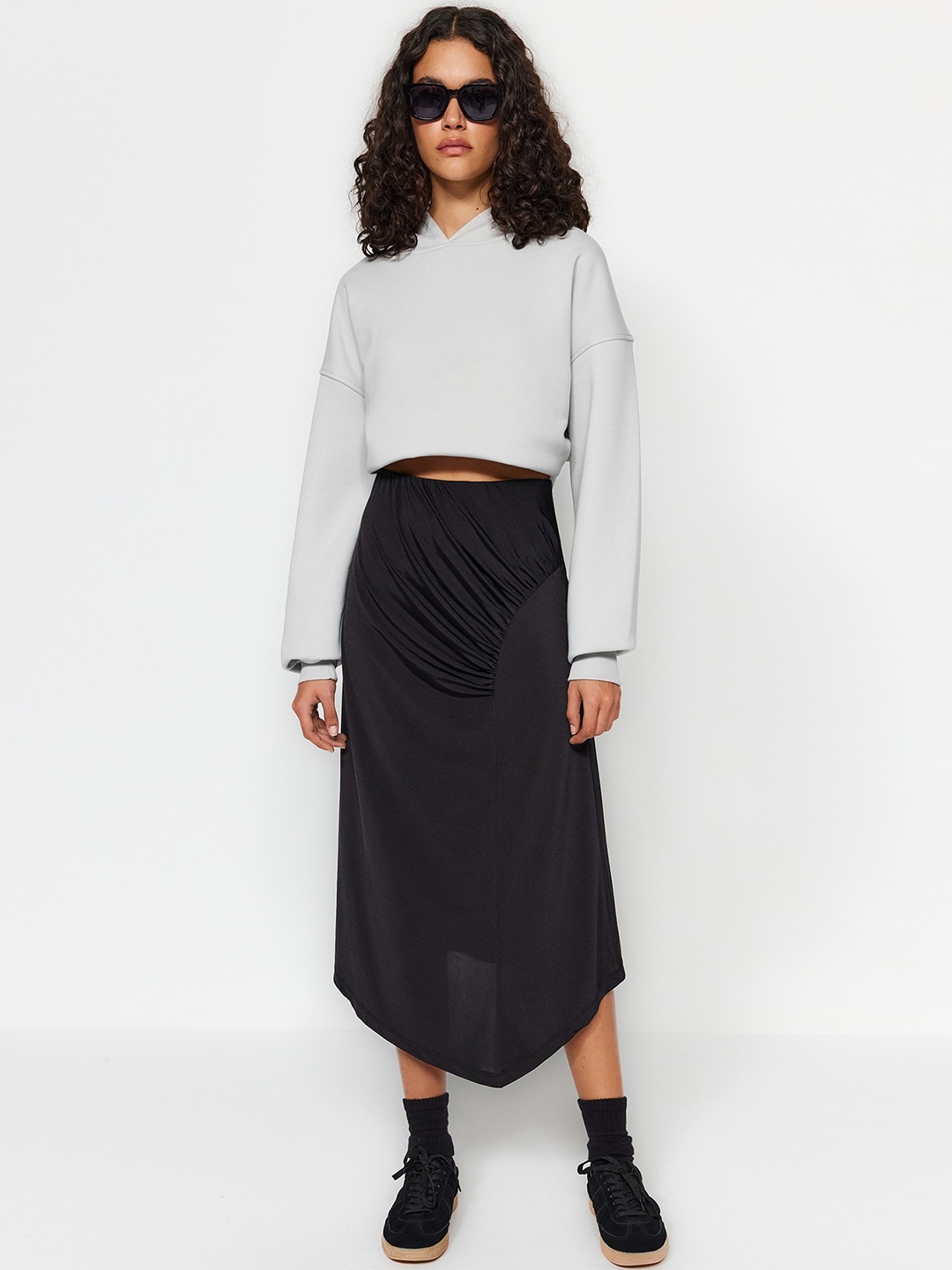 

Trendyol Ruched-Detail Flared Midi Skirt, Black