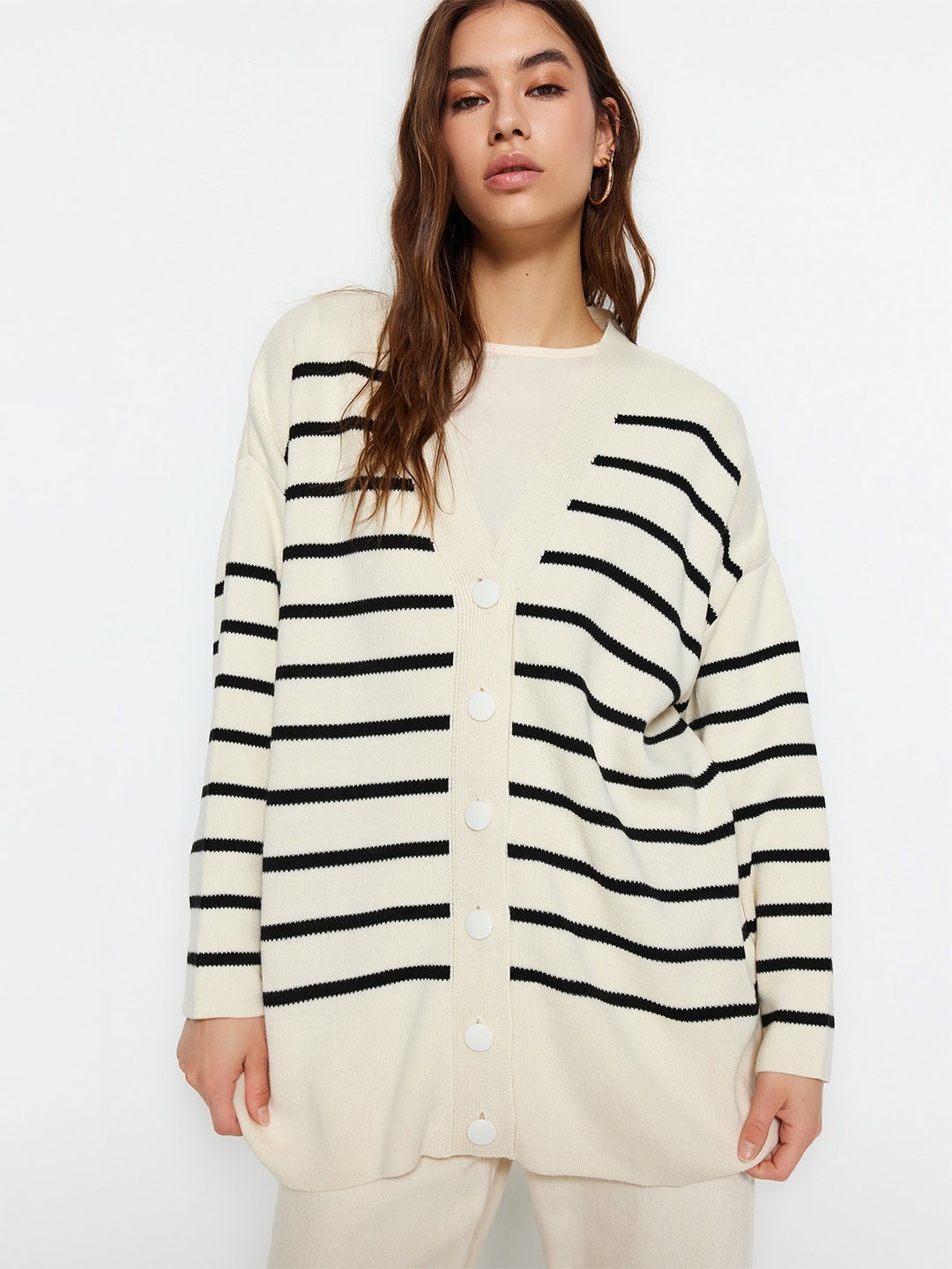 

Trendyol Striped V-Neck Long Sleeves Acrylic Cardigan, Cream