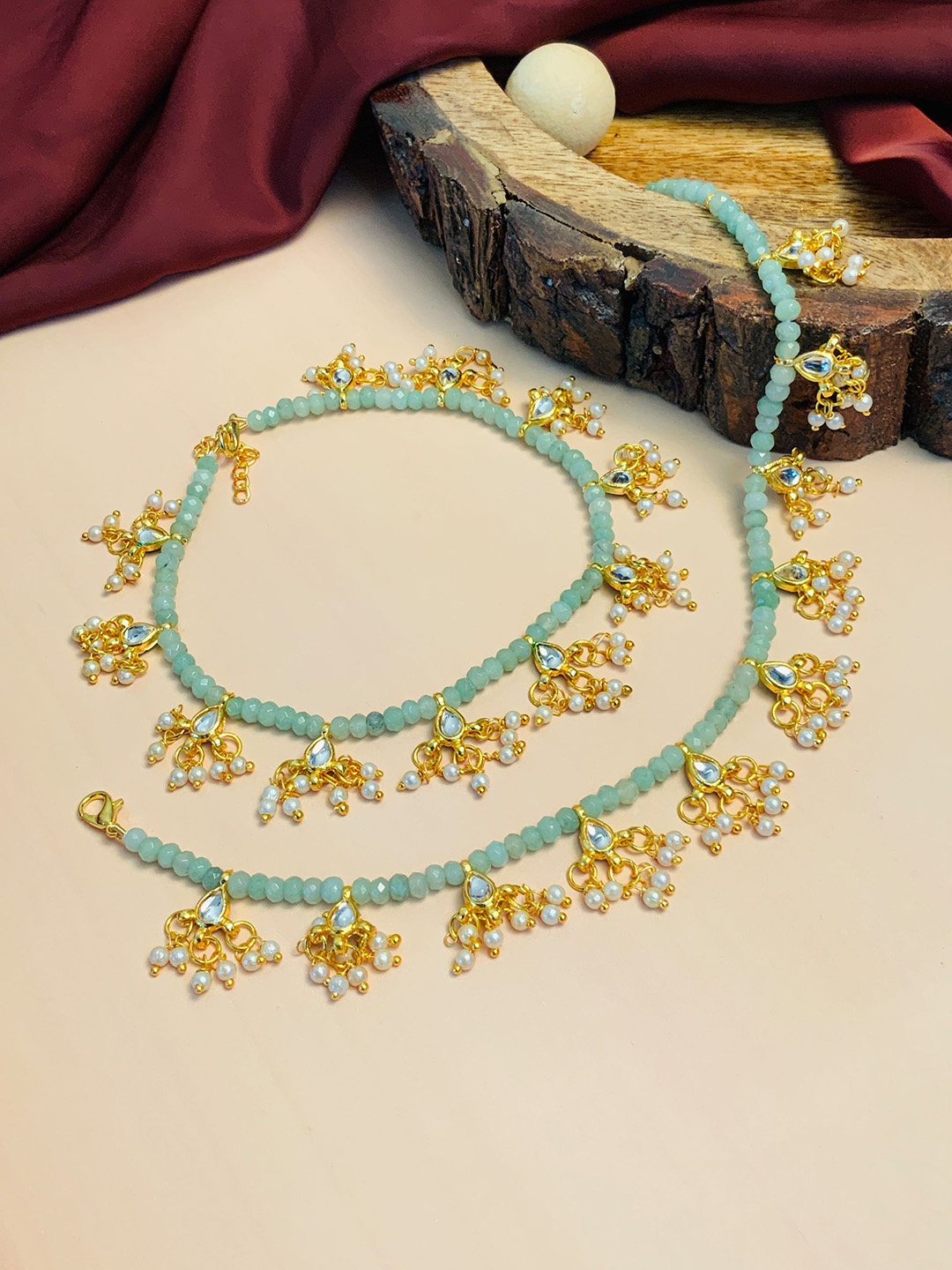

ABDESIGNS Set Of 2 Gold-Plated Bedded Anklet
