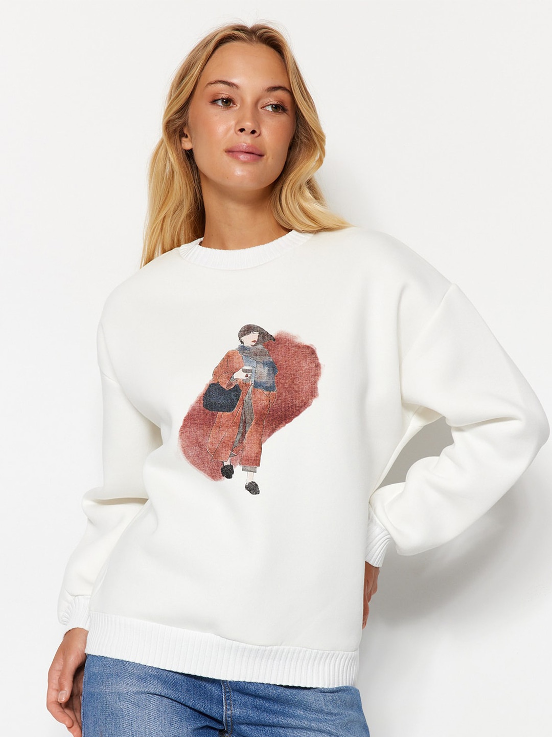 

Trendyol Graphic Printed Long Sleeves Pullover, White