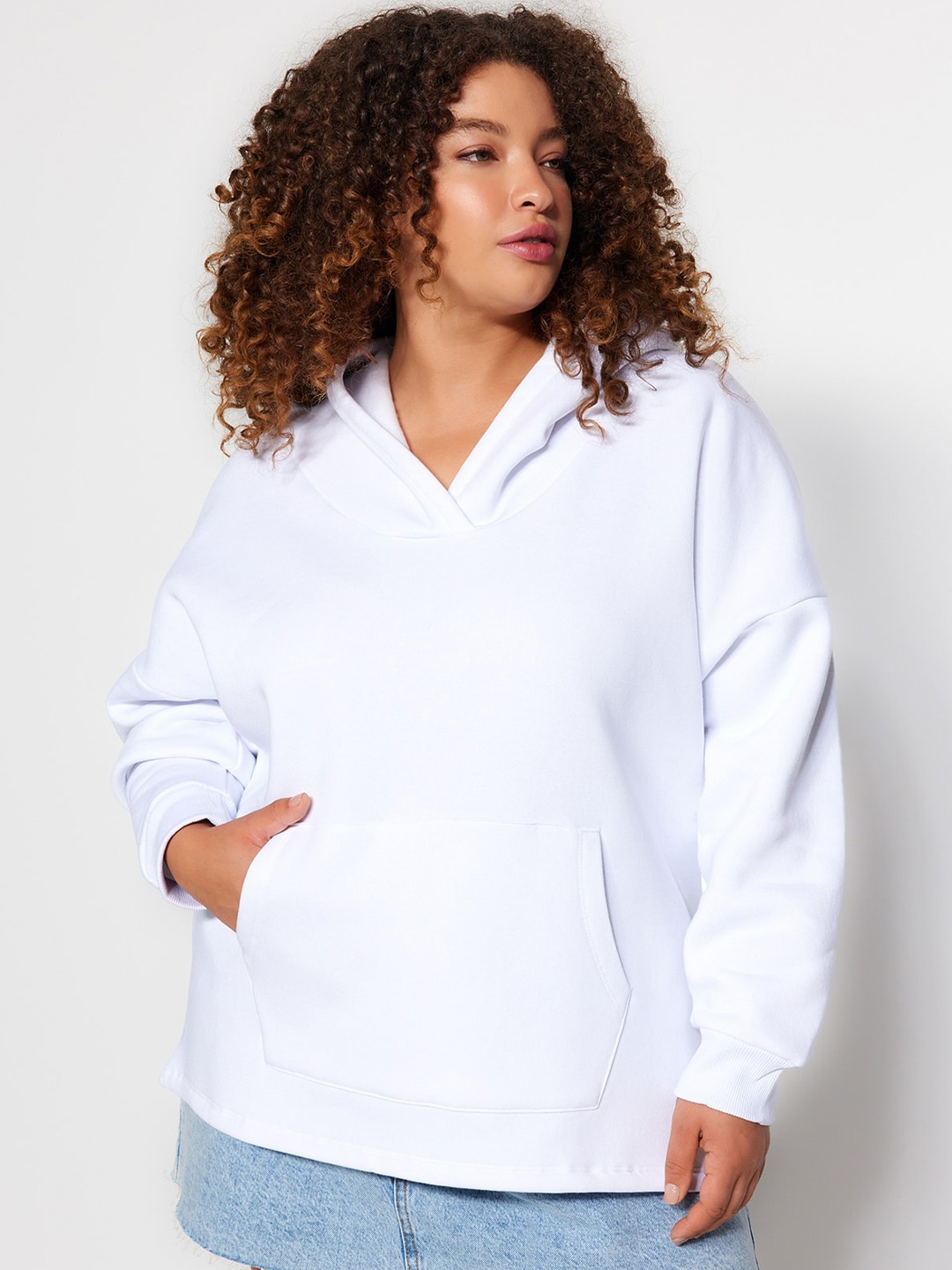 

Trendyol Plus Size Hooded Long Sleeves Sweatshirt, Blue