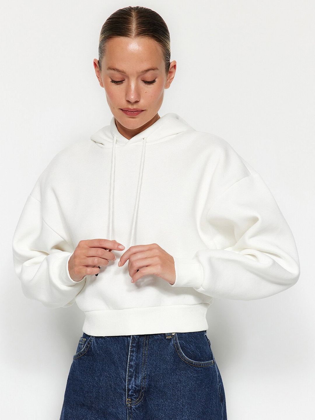 

Trendyol Hooded Cotton Sweatshirt, White
