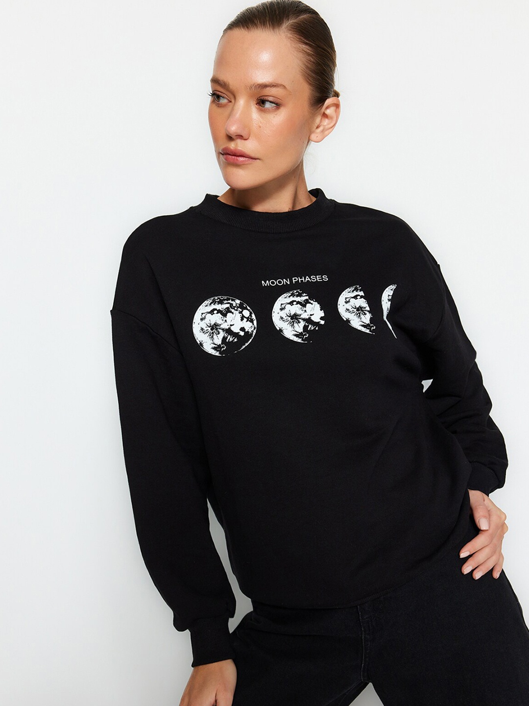 

Trendyol Graphic Printed Sweatshirt, Black