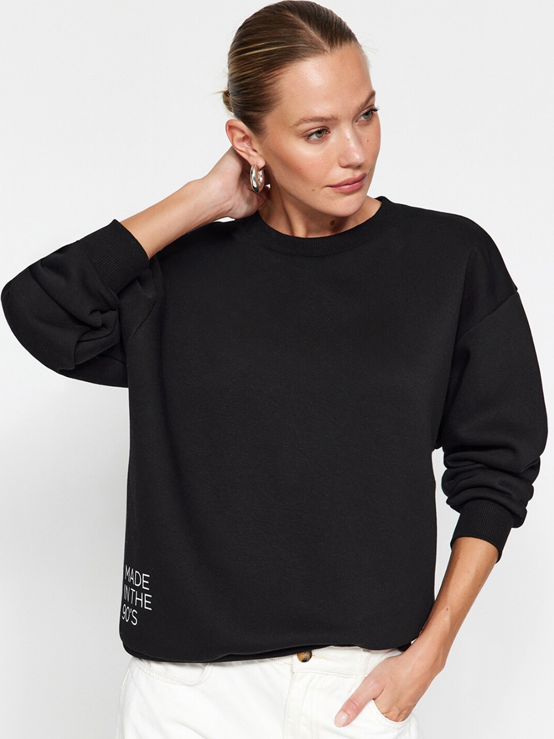 

Trendyol Round Neck Pullover Sweatshirt, Black