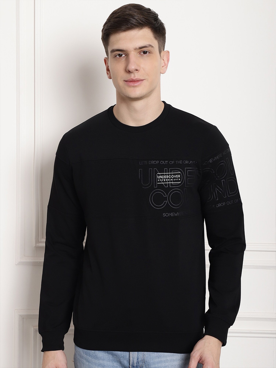 

CONFIDENCE Men Black Slim Fit T-shirt