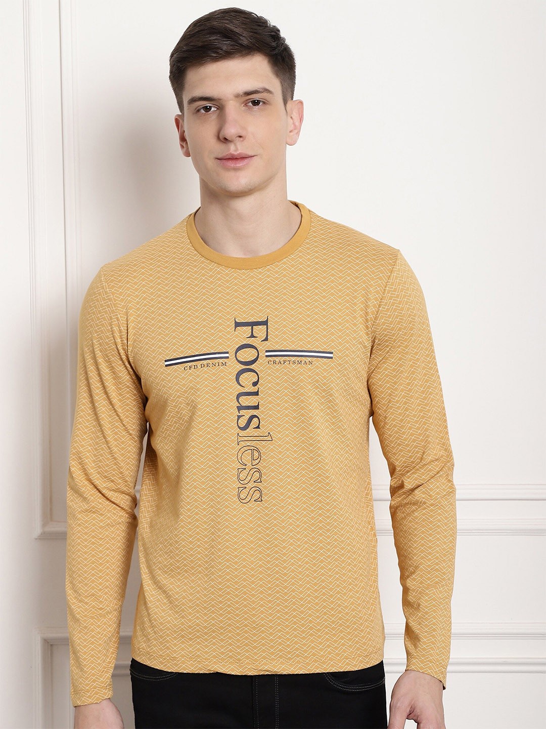 

CONFIDENCE Typography Printed Slim Fit Cotton T-shirt, Orange