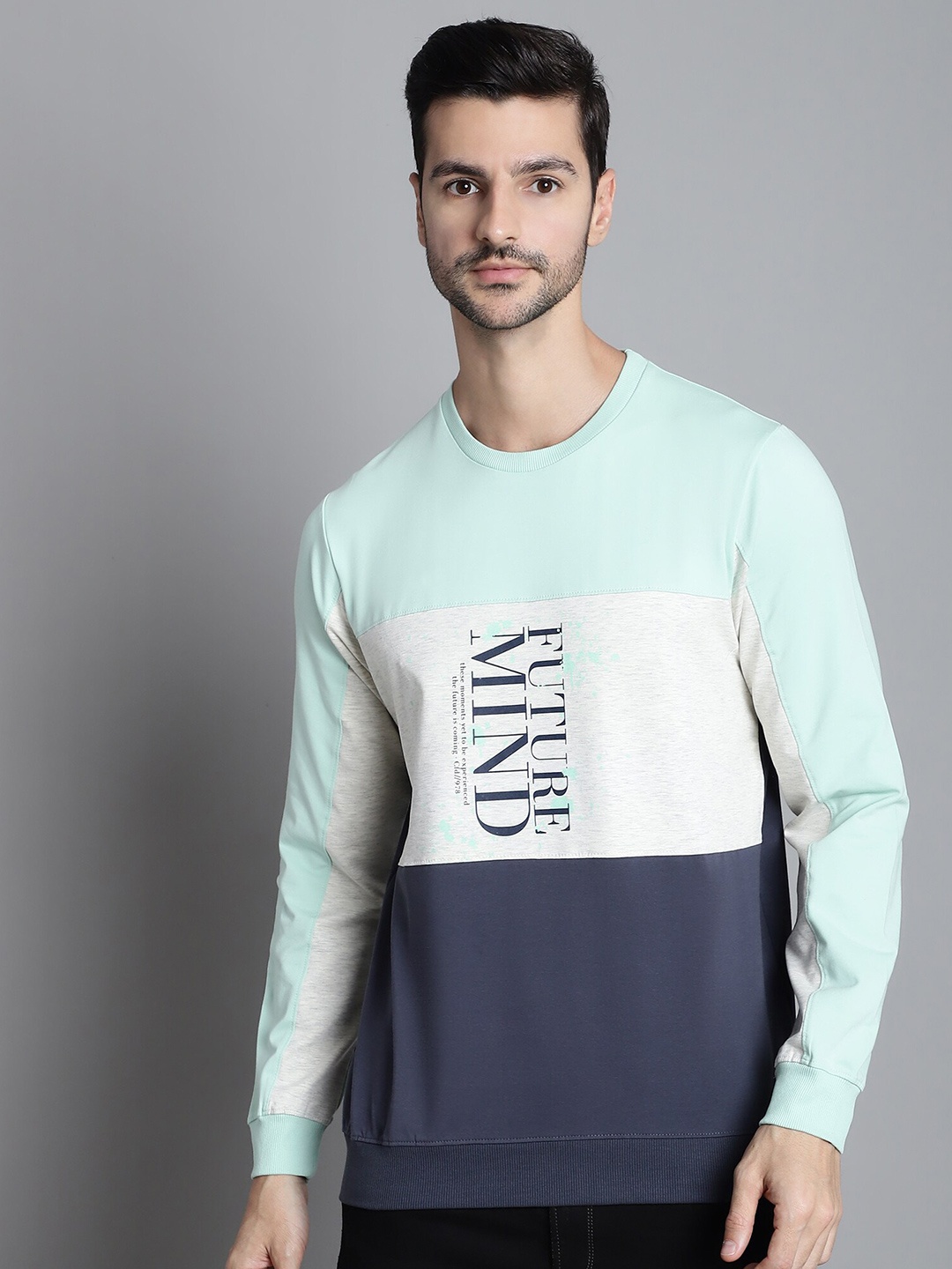 

CONFIDENCE Colourblocked Round Neck Cotton Pullover Sweatshirts, Sea green